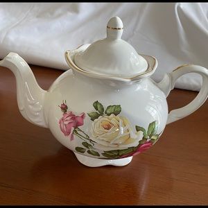 Arthur Wood & Son, Staffordshire, Regency Teapot.